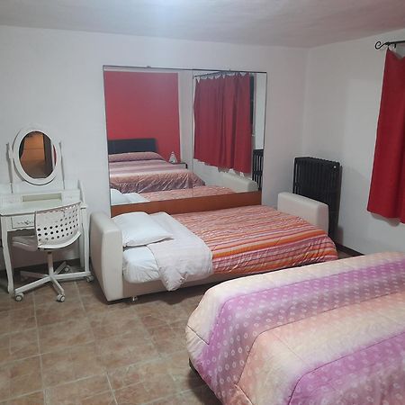 Love Nest Parma Exterior foto